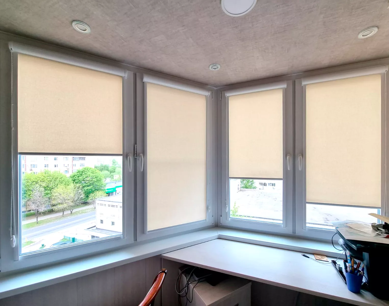 balc1.jpg рулонные шторы на балкон