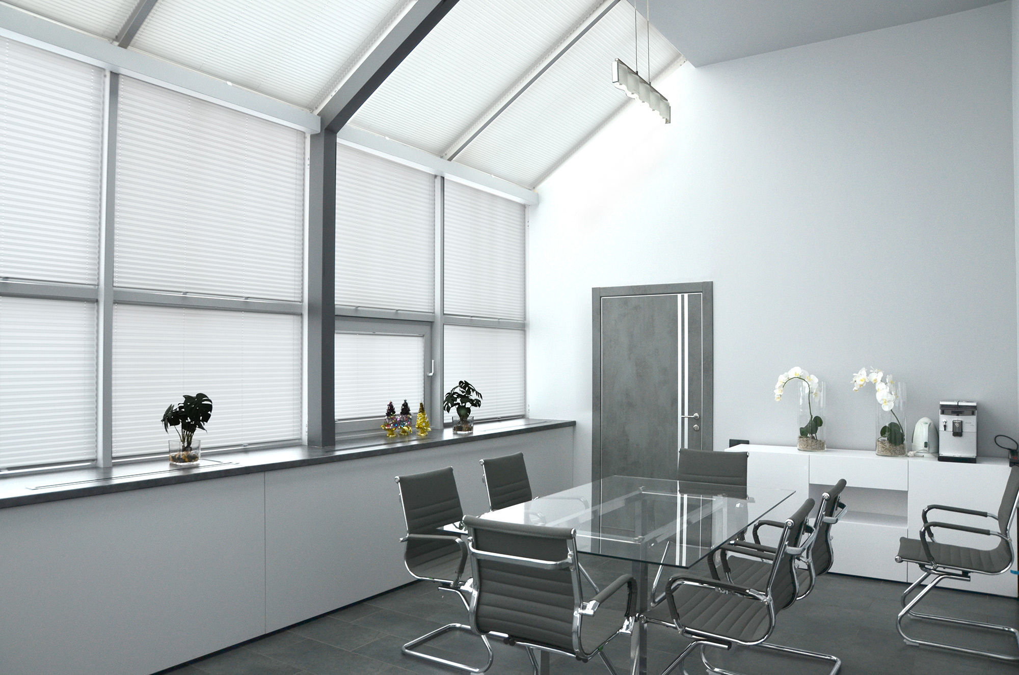 Шторы-плиссе для конференц-зала издания Гудок