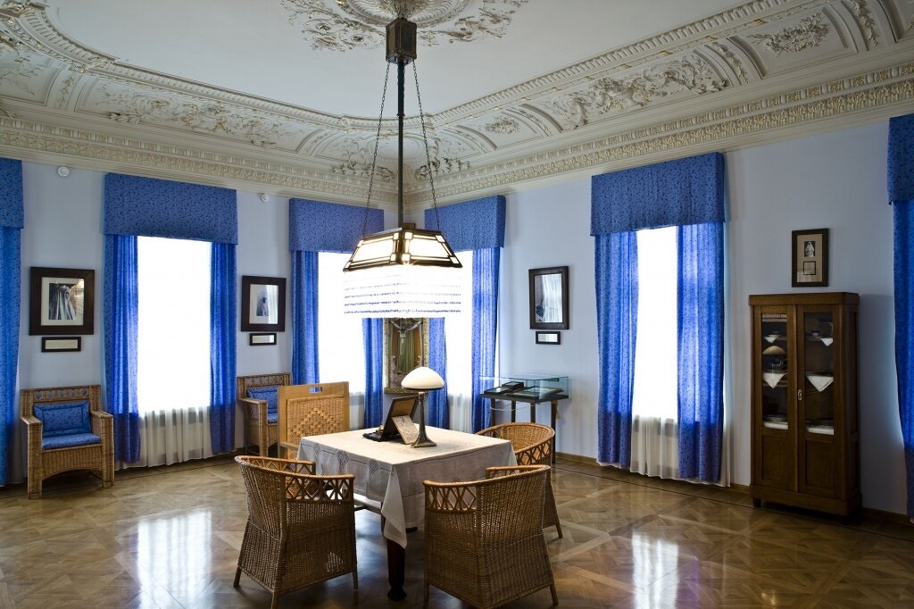 Рулонные шторы для музея